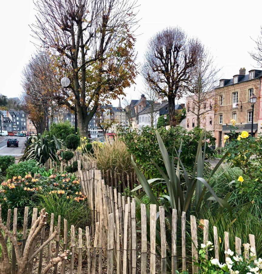 Cote Pecheur Honfleur Bed and Breakfast Eksteriør billede