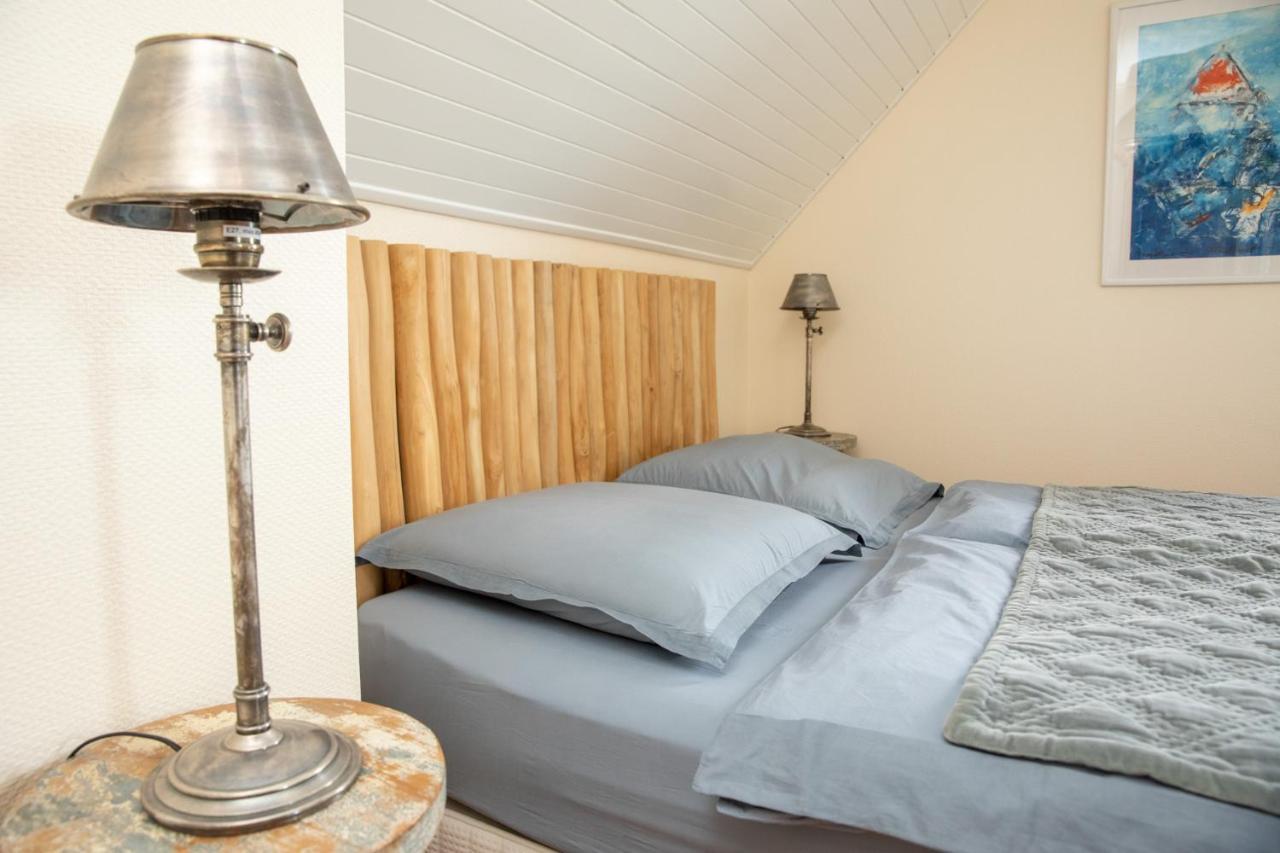 Cote Pecheur Bed and Breakfast Honfleur Eksteriør billede