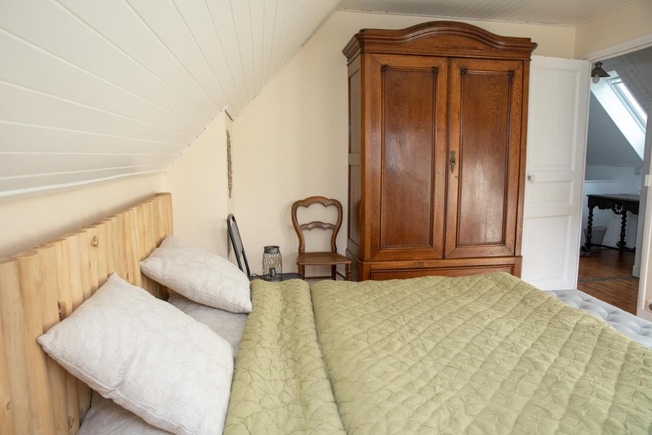 Cote Pecheur Bed and Breakfast Honfleur Eksteriør billede